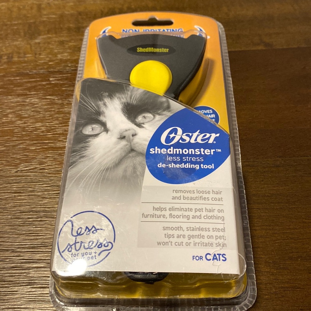 Oster Shedmonster Less Stress de-shedding tool For Cats Removes Loose Hair